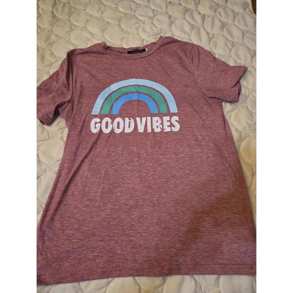 Good Vibes Graphic T-Shirt